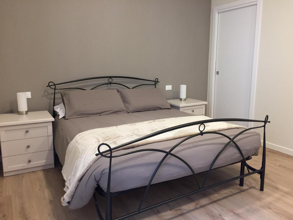 B&B Vesta Бреша Екстериор снимка